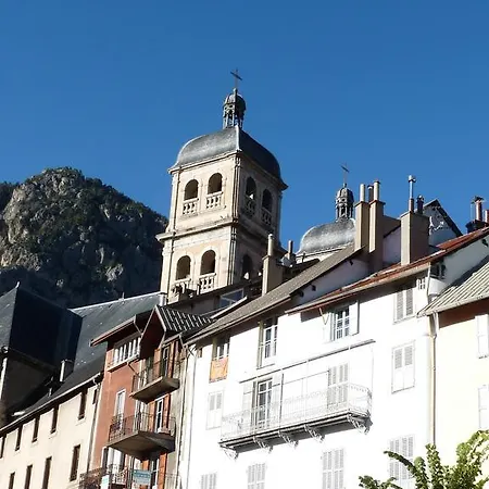 Maison Du Pape Apartment *